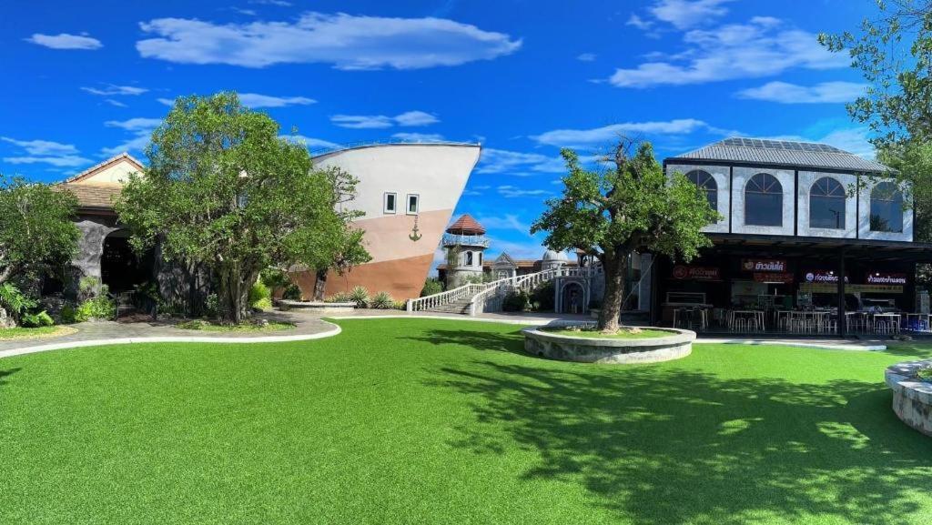 The O Valley Boutique Hotel Σούρατ Τανί Εξωτερικό φωτογραφία